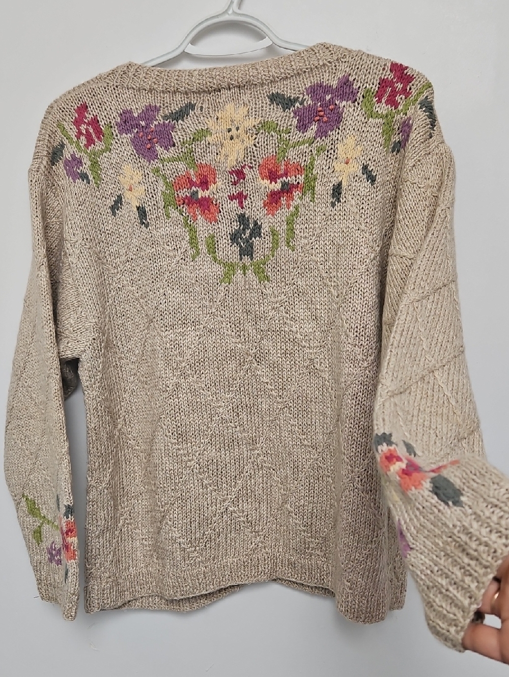 L.L. Bean Vintage Ramie Cardigan Sweater Women Size Med Floral Button Up Grandma - Picture 7 of 8